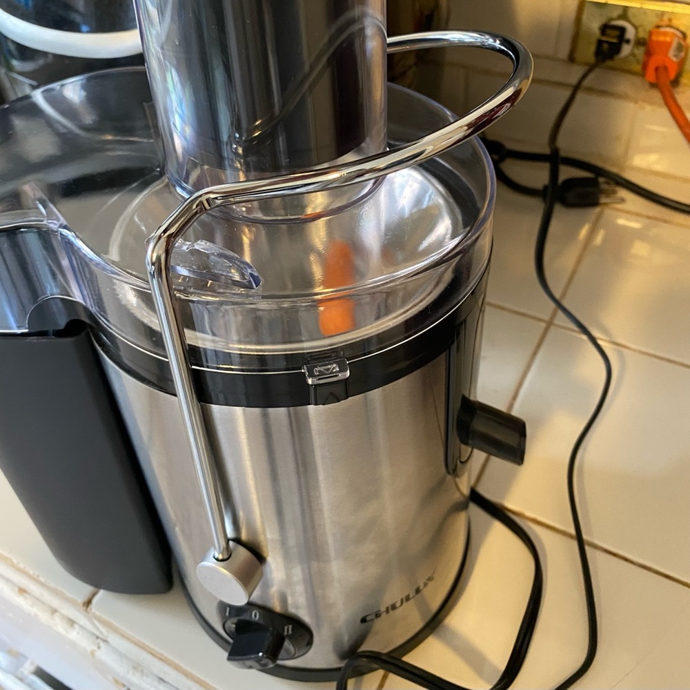 Chulux juicer used in its old original box